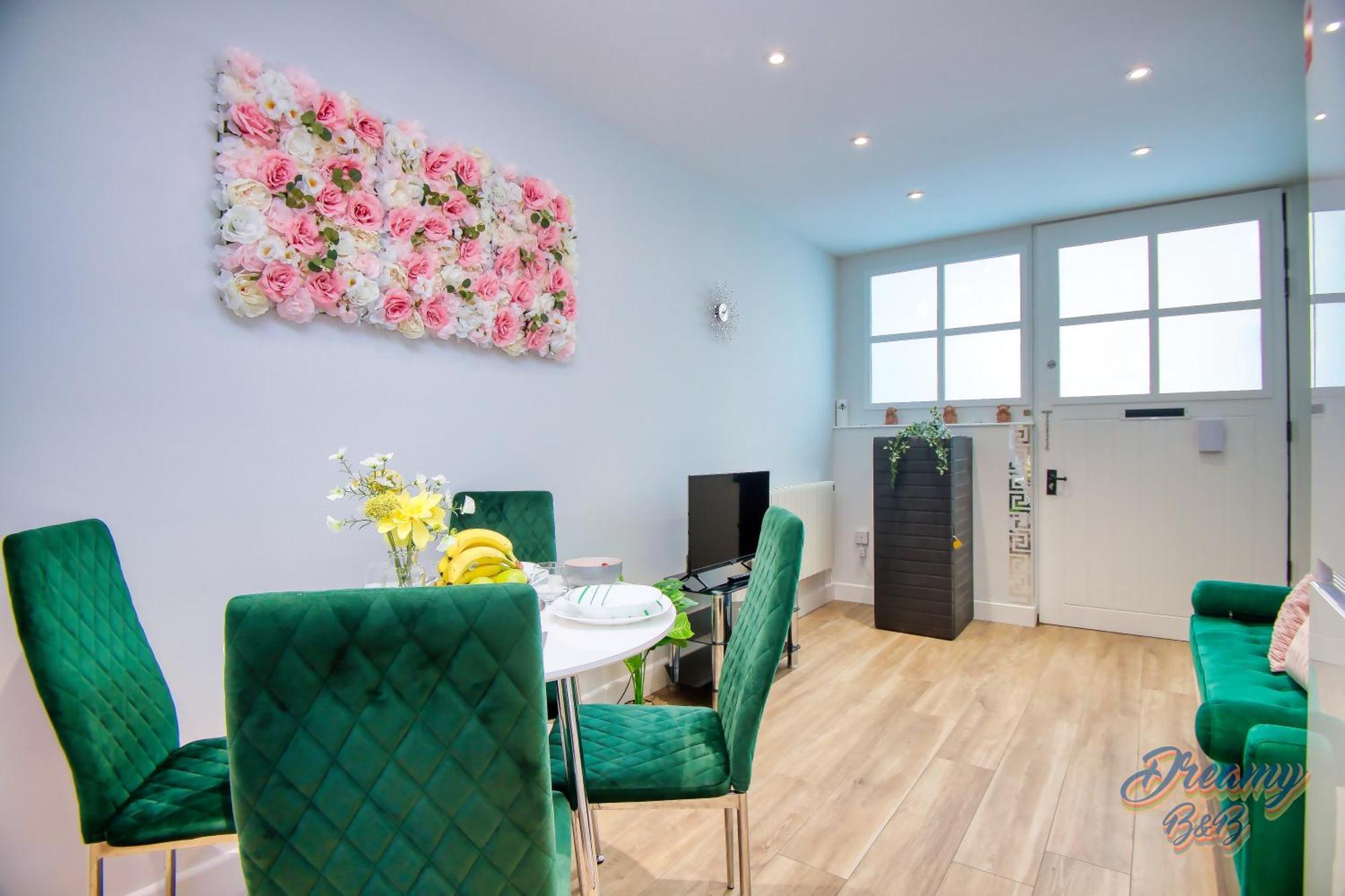 Appartamento Amazing Place In Finsbury Park Londra Esterno foto