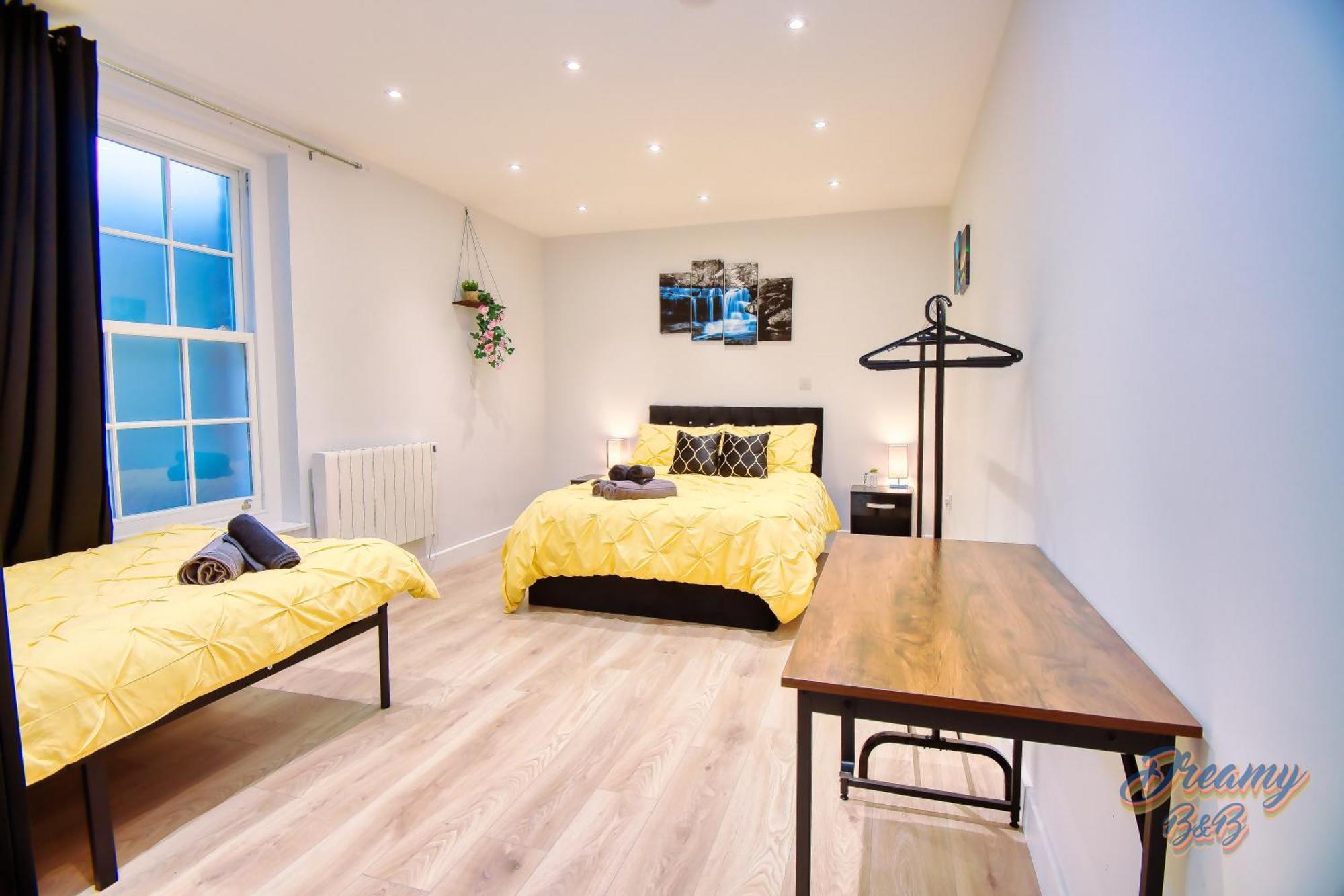 Appartamento Amazing Place In Finsbury Park Londra Esterno foto